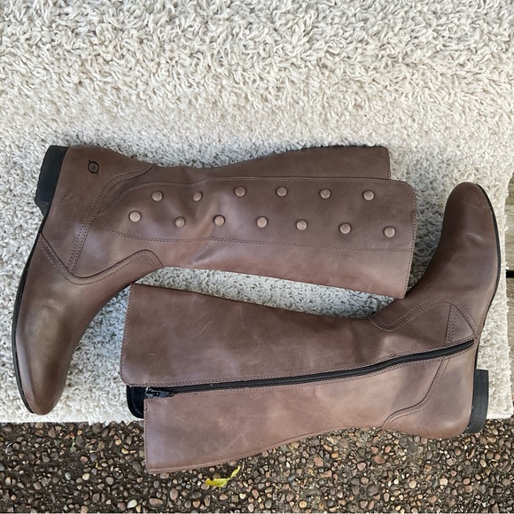 Born Martika Leather Riding Boots Button Detail Cosmic Brown Women's Size 9.5 - Picture 7 of 16